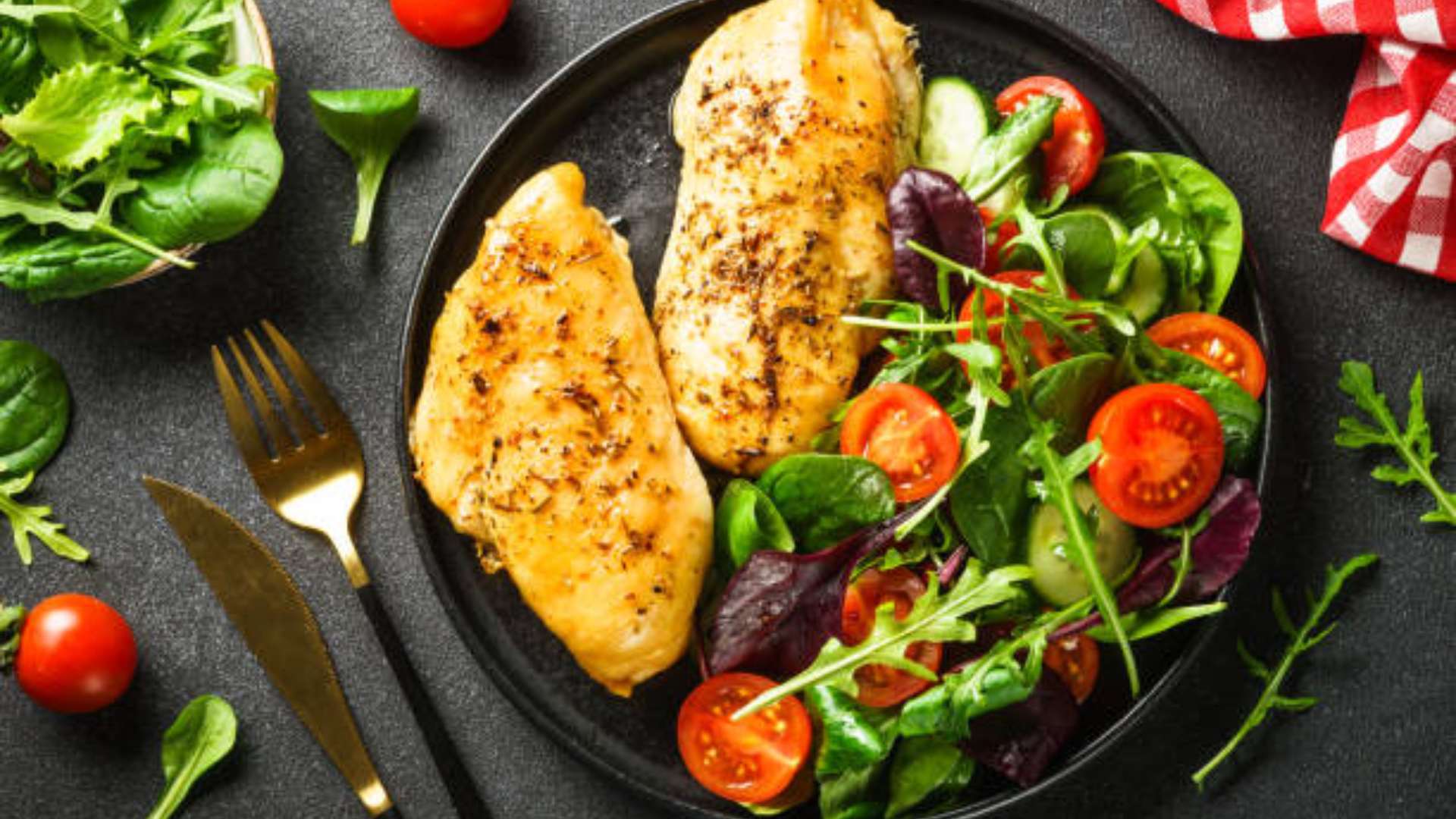 Delicious Spinach Salad