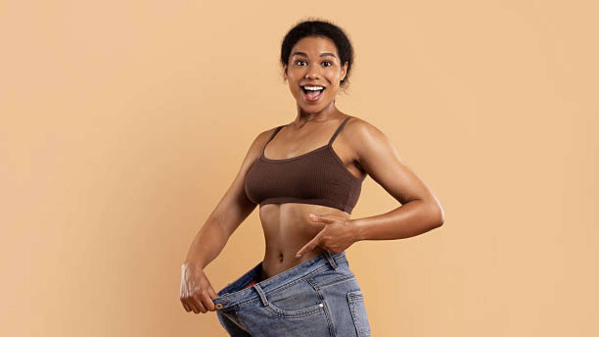 3 bonus benefits of fat loss beyond the scale, including confidence, health improvements, and better enjoyment of food.